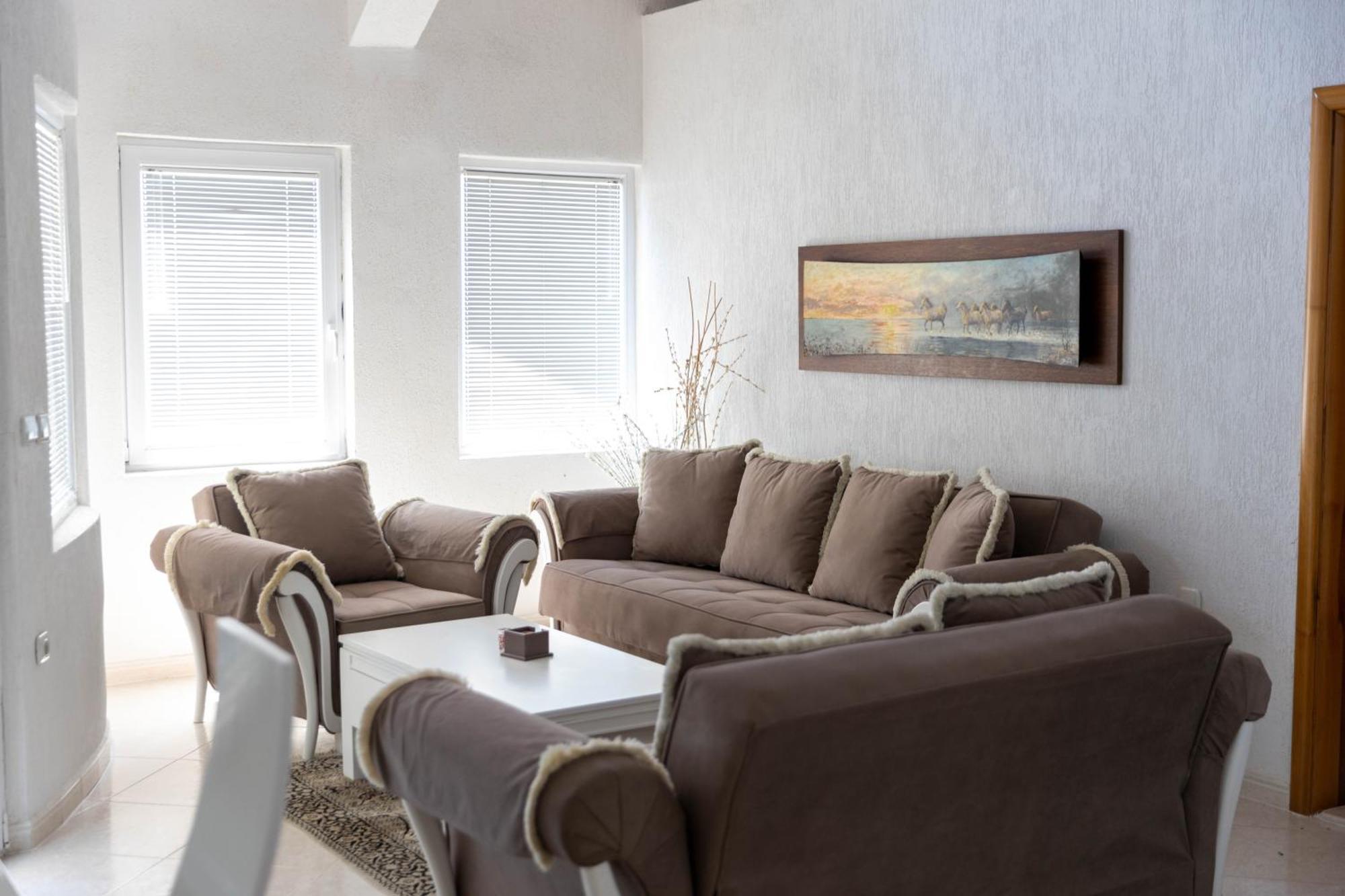 Guest House Aldin أولتْسي المظهر الخارجي الصورة