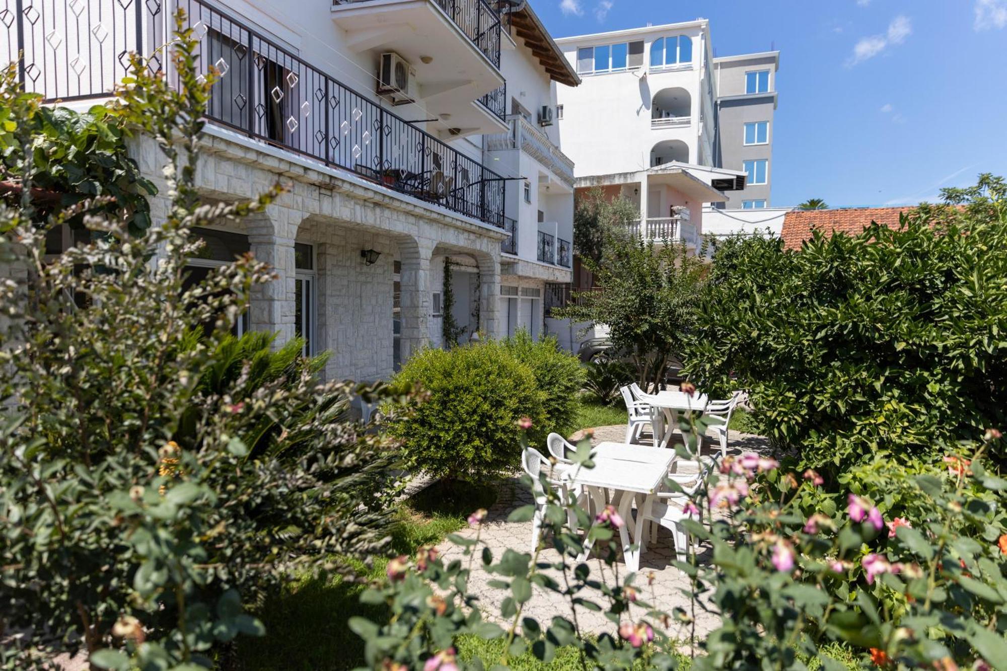Guest House Aldin أولتْسي المظهر الخارجي الصورة